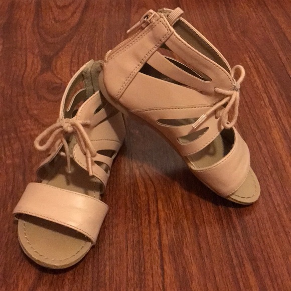 stylish sandal girl